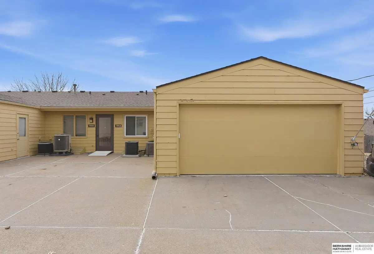 7904 Park Drive, Ralston, NE 68127 - #1