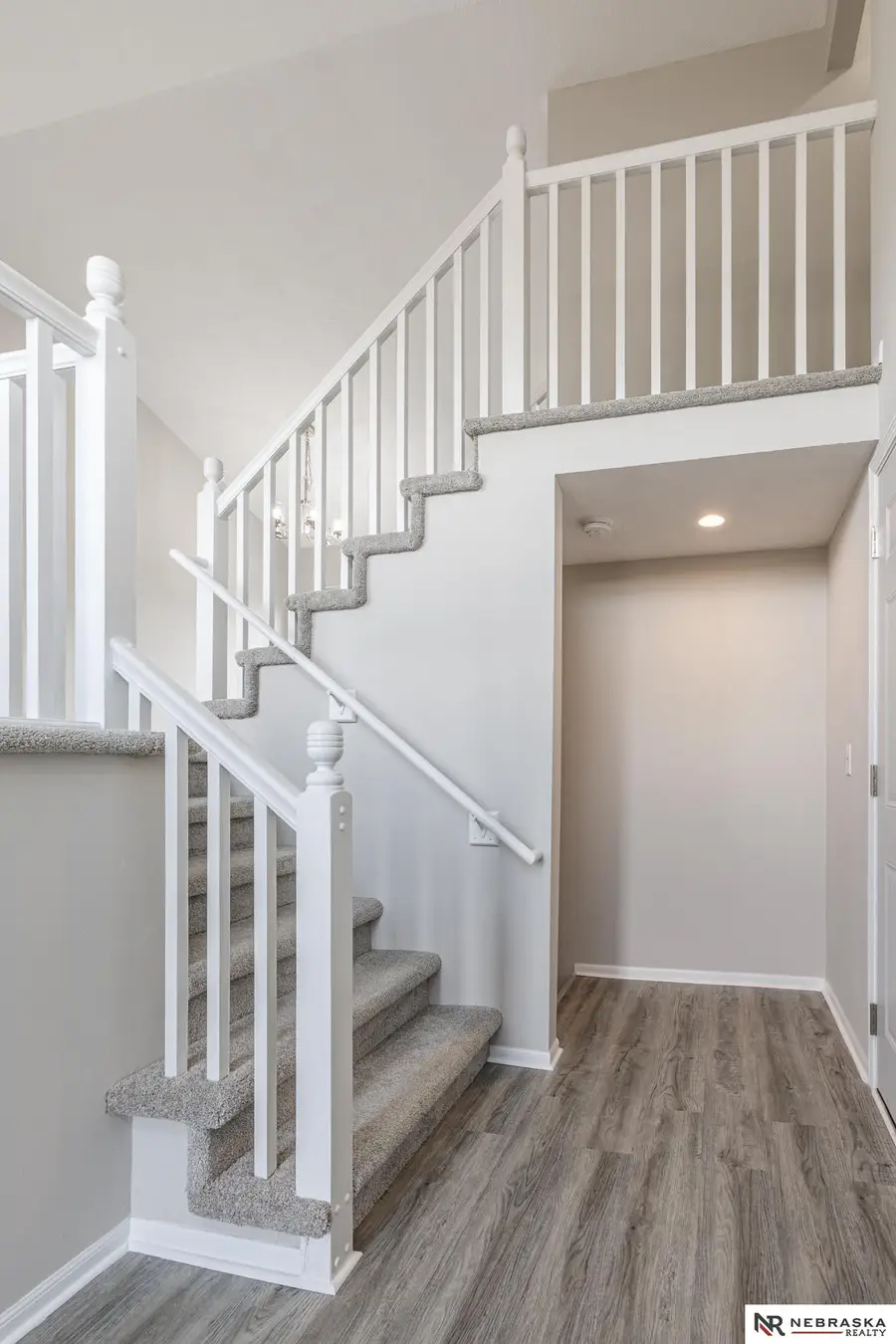 7907 Vernon Avenue, Omaha, NE 68134 - #2