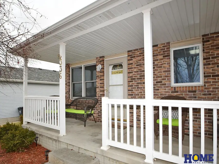 2336 NW 46th Street, Lincoln, NE 68528 - #3