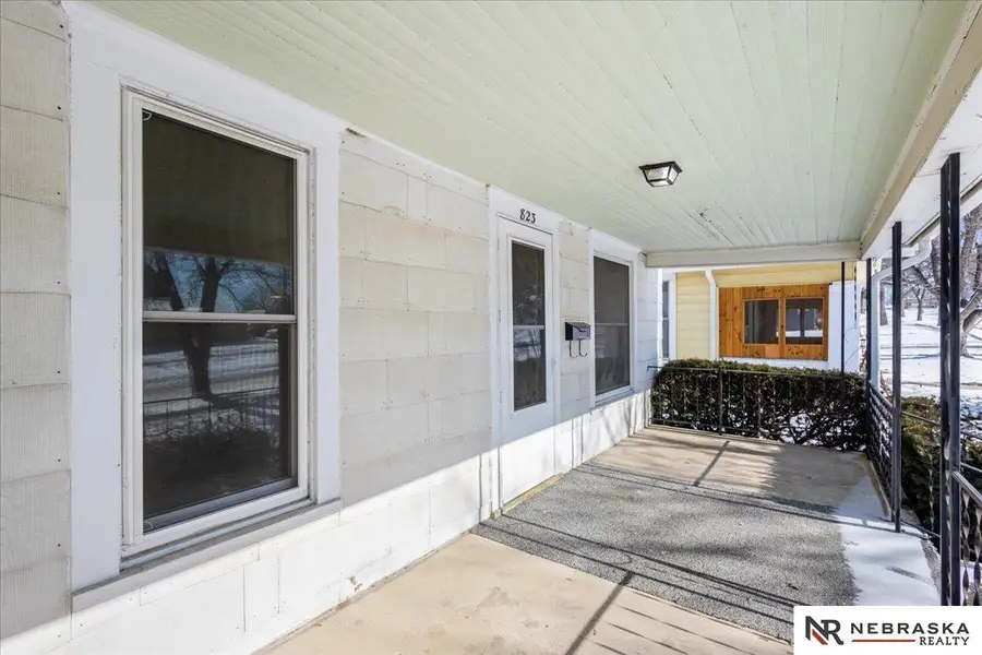 823 8th Street, Fairbury, NE 68352 - #3