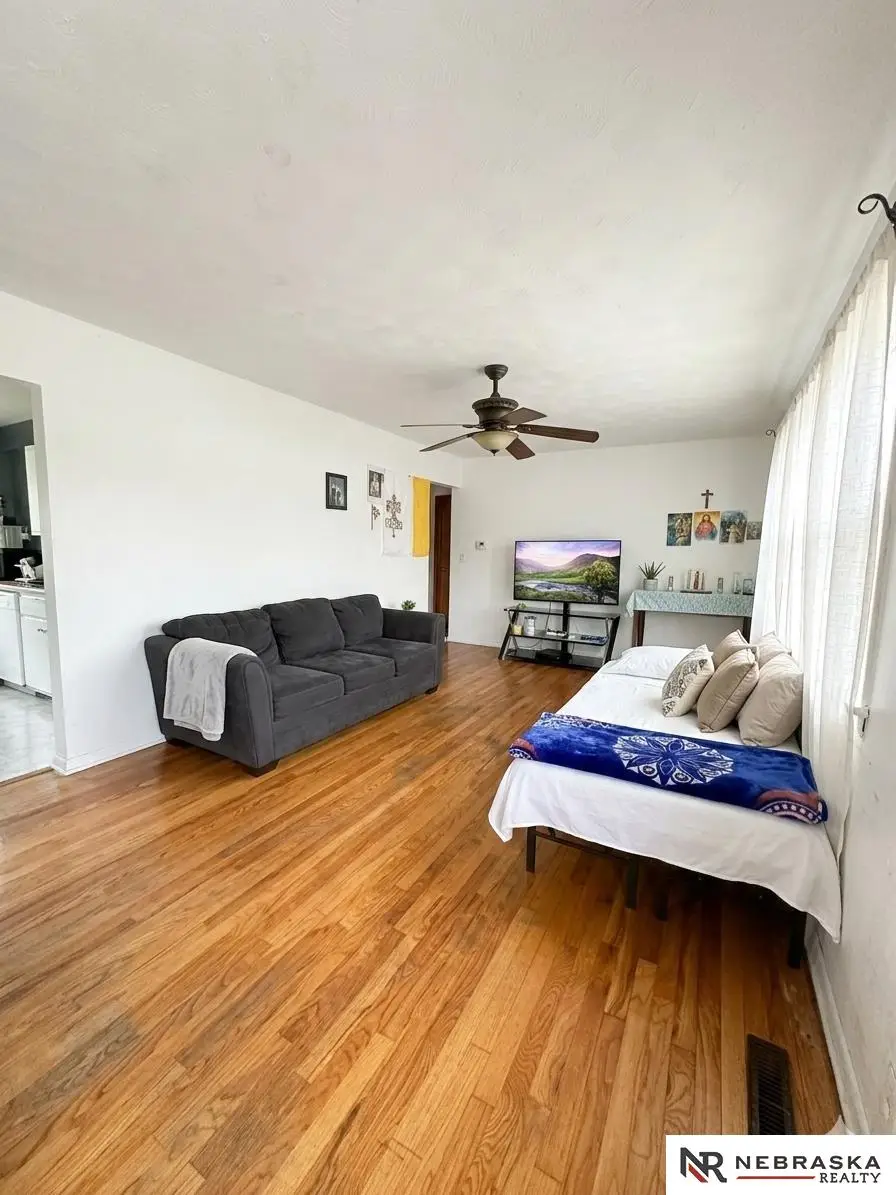 6748 Kansas Avenue, Omaha, NE 68104 - #2