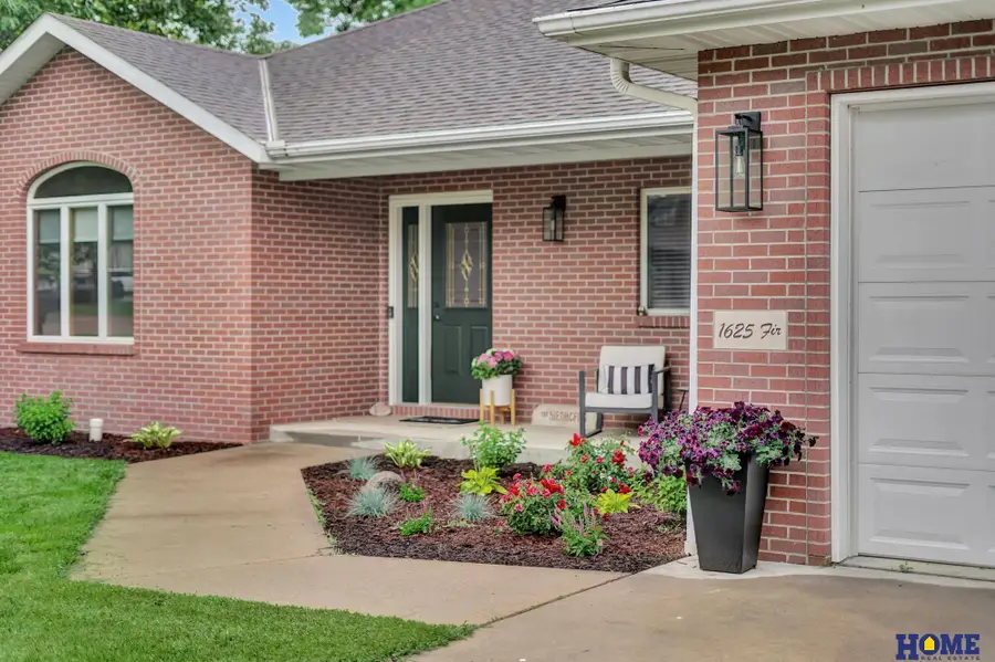 1625 Fir Avenue, Crete, NE 68333 - #3