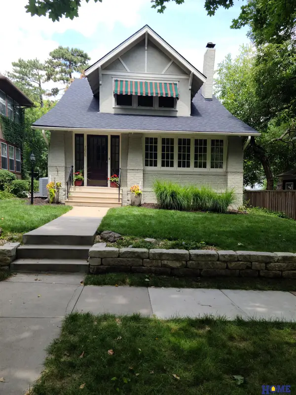 3028 Puritan Avenue, Lincoln, NE 68502