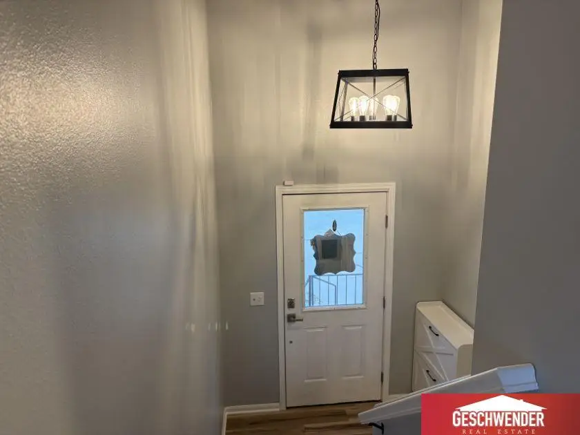 18911 T Circle, Omaha, NE 68135 - #2