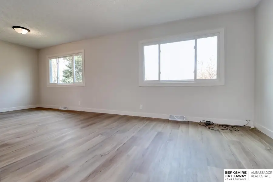 909 F Street, Eagle, NE 68347 - #3