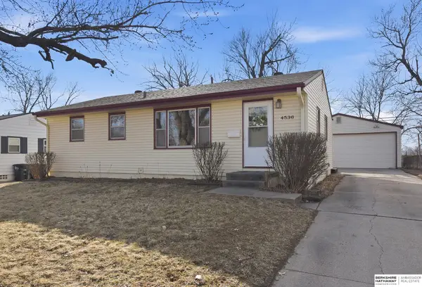 4536 N 95th Street, Omaha, NE 68134