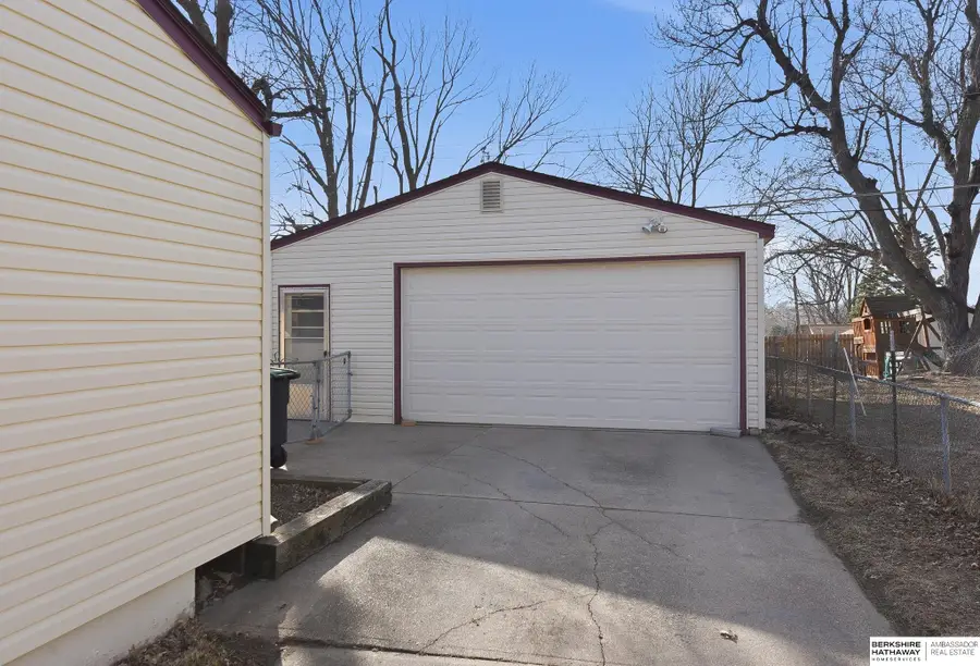 4536 N 95th Street, Omaha, NE 68134 - #2