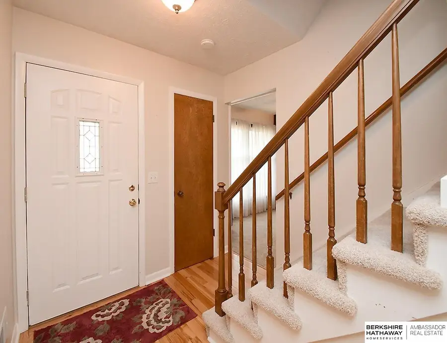 1113 Hackney Drive, Papillion, NE 68046 - #2