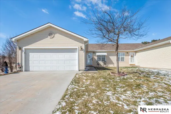 5605 N 26th Place, Lincoln, NE 68521