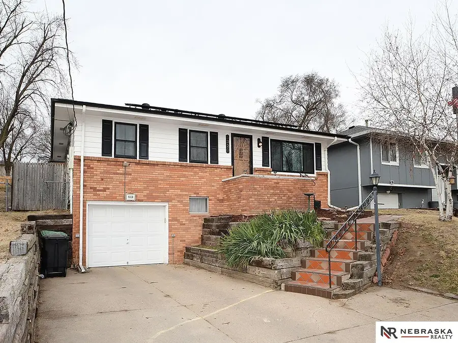 5320 S 52nd Street, Omaha, NE 68117 - #3