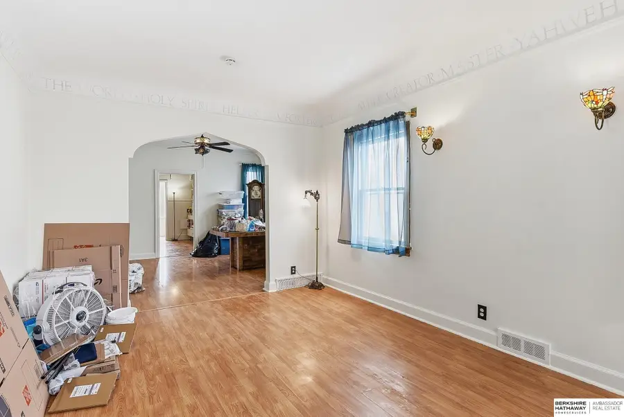 5641 S 22nd Street, Omaha, NE 68107 - #2