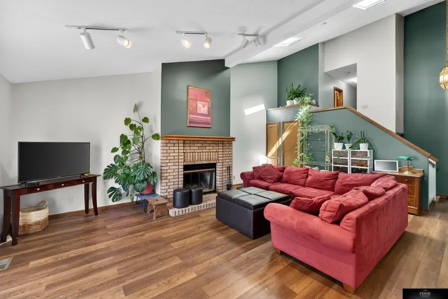 3612 N 104 Avenue, Omaha, NE 68134 - #3