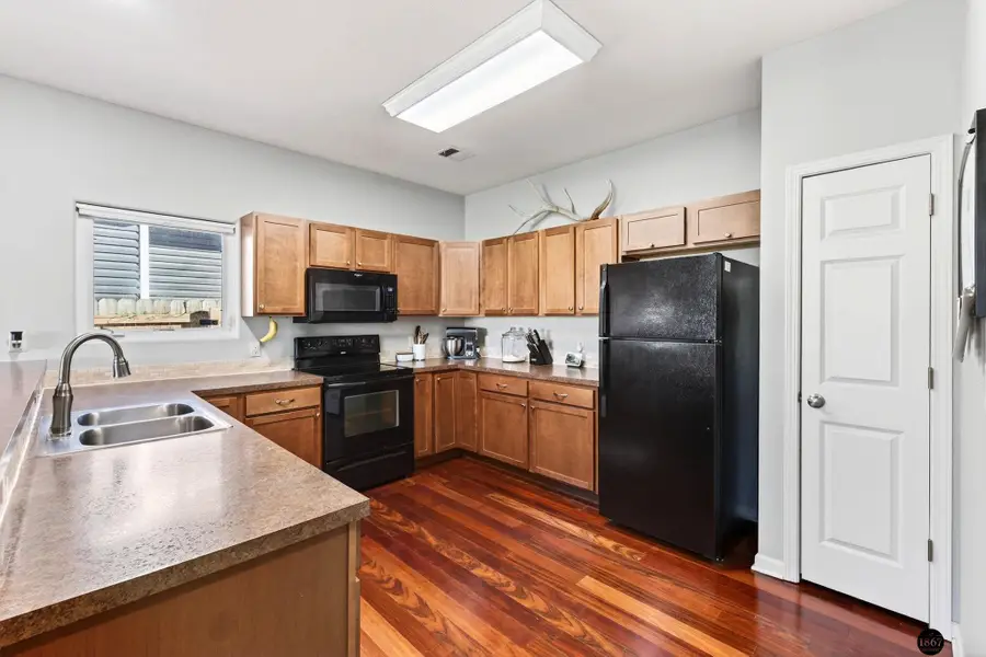 1550 N 31st Street, Lincoln, NE 68503 - #3