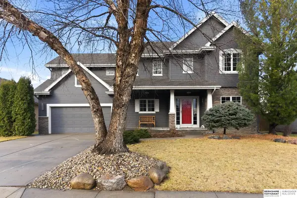 826 S 190th Avenue, Omaha, NE 68022