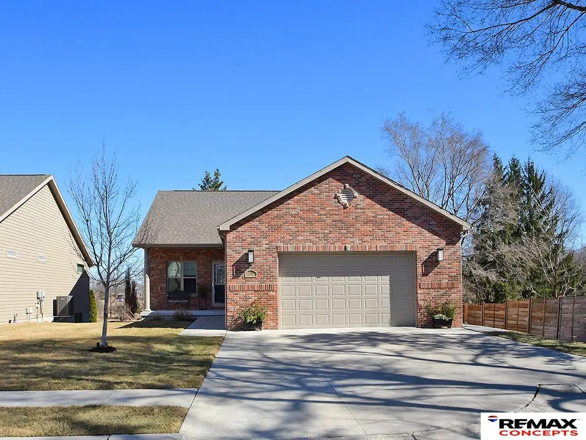150 S 92nd Street, Lincoln, NE 68520 - #1