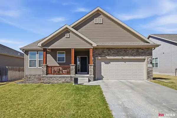 1642 W Big Sky Road, Lincoln, NE 68521