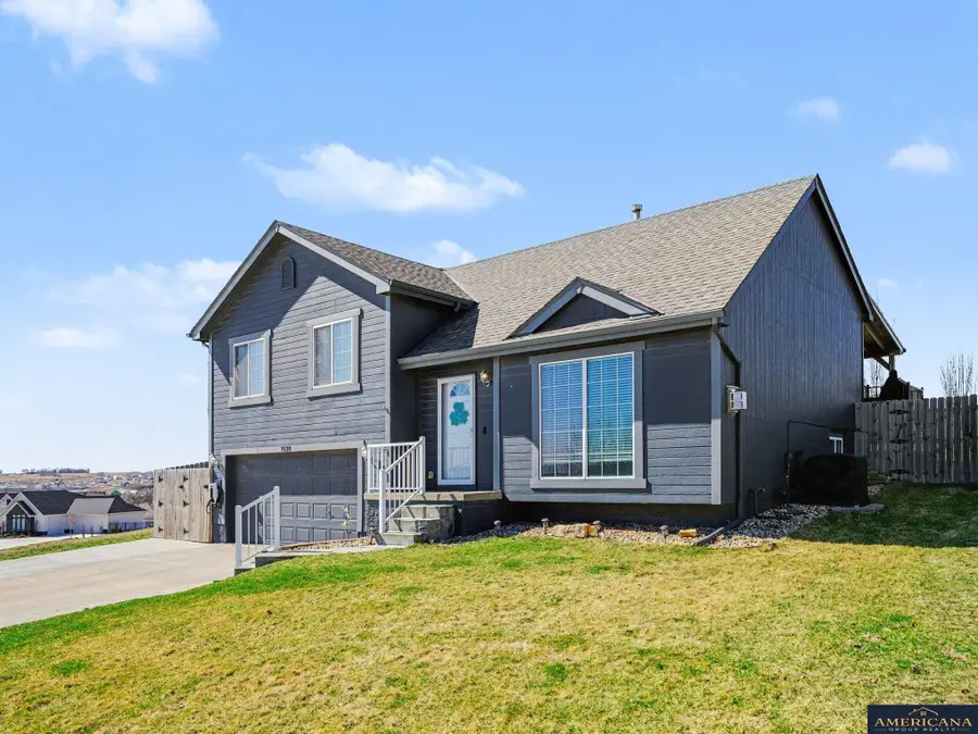 7520 S 180th Avenue, Omaha, NE 68136 - #2