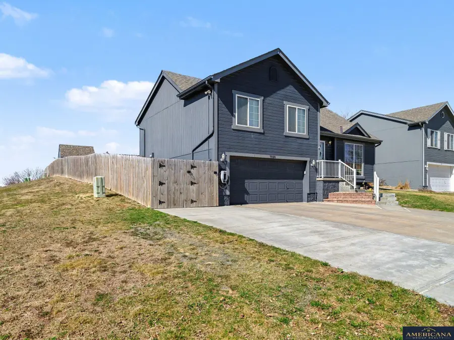 7520 S 180th Avenue, Omaha, NE 68136 - #3
