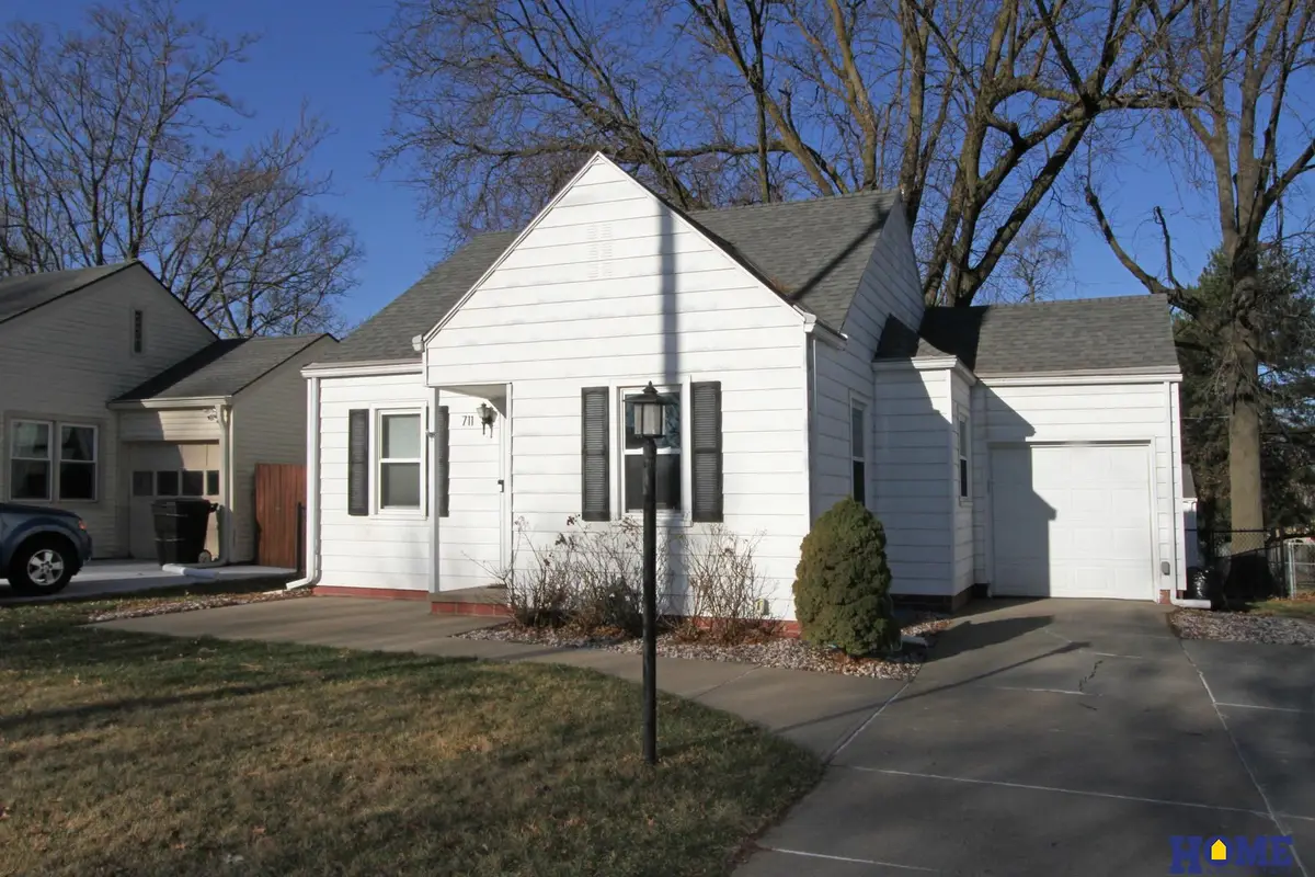 711 S 44th Street, Lincoln, NE 68510 - #1