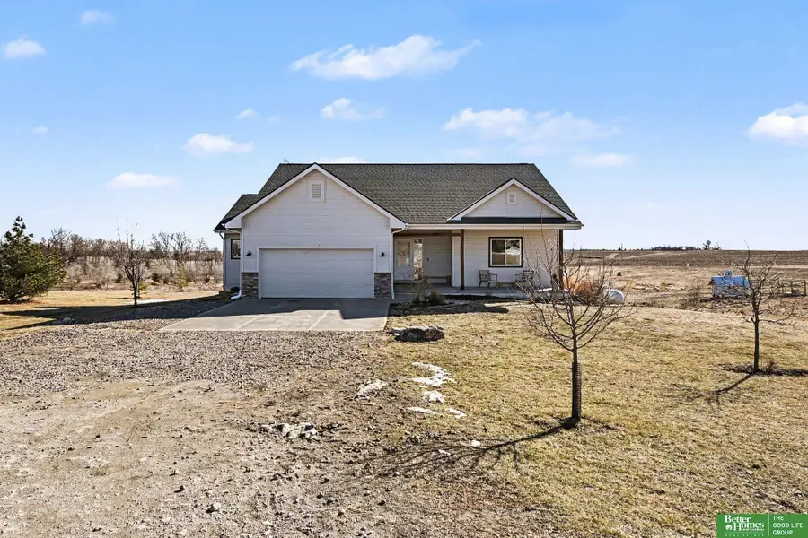 19971 S 172nd Plaza Circle, Springfield, NE 68059 - #3
