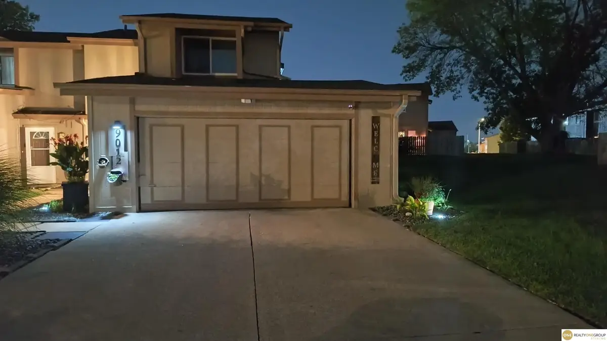 9012 David Circle, Omaha, NE 68138 - #1