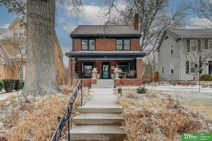 5620 Leavenworth Street, Omaha, NE 68106 - #2