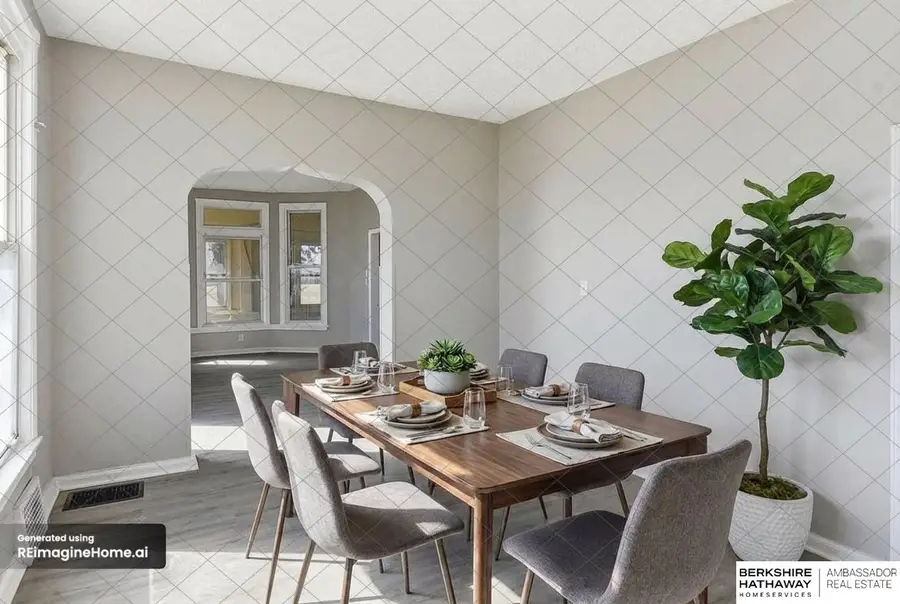 2207 N 16th Street, Omaha, NE 68110 - #3