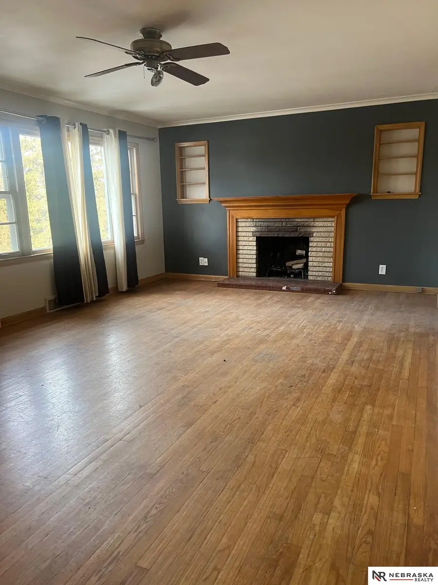 7027 Irvington Road, Omaha, NE 68122 - #2