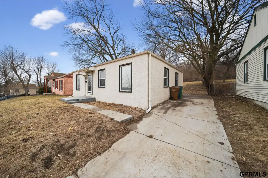 2010 Jackson Street, Bellevue, NE 68005 - #2