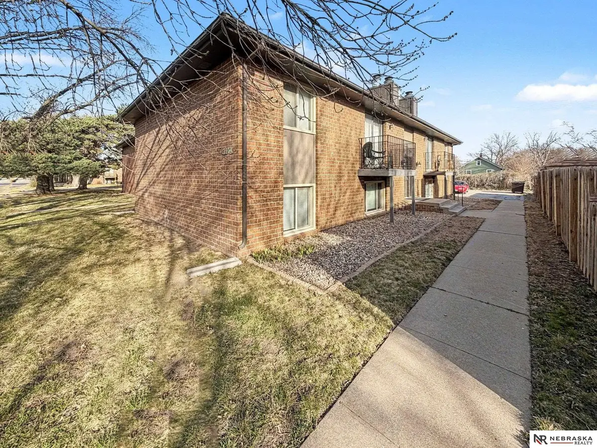 4220 Huntington Avenue, Lincoln, NE 68504 - #1
