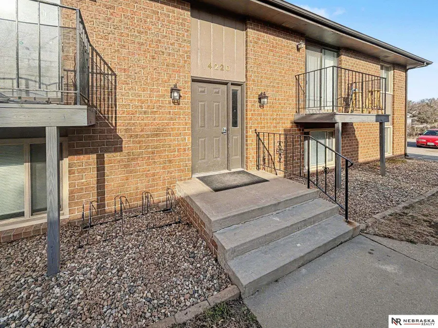 4220 Huntington Avenue, Lincoln, NE 68504 - #2