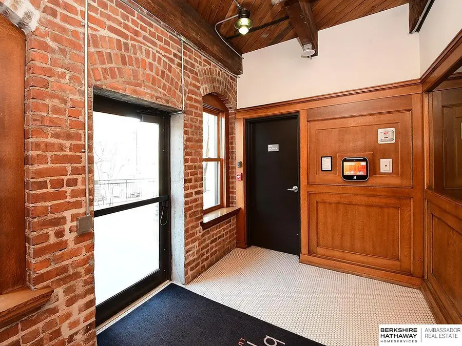 105 S 9 Street #512, Omaha, NE 68102 - #2