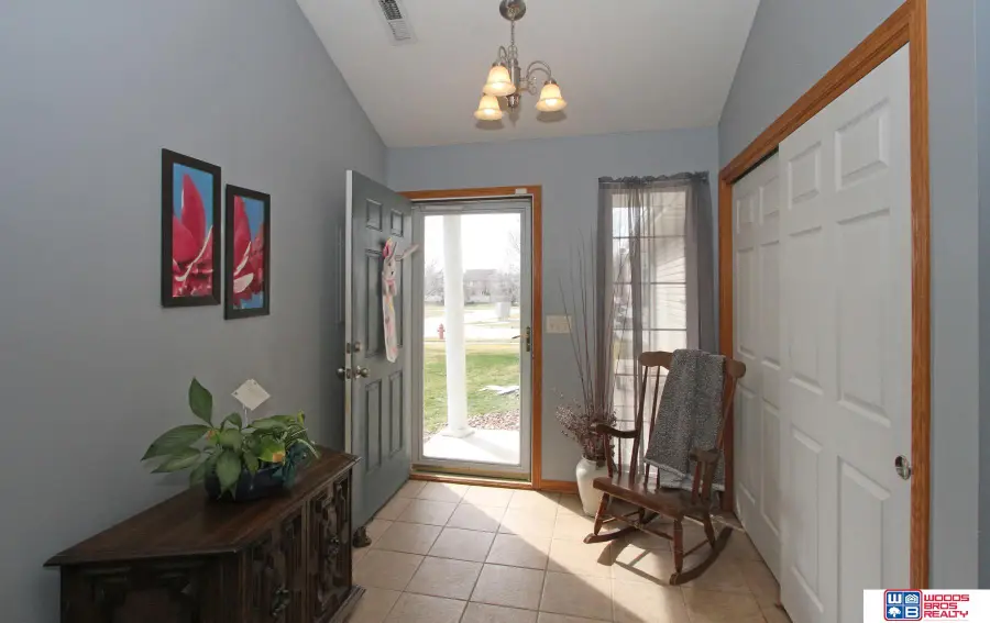 8976 Broken Spoke Drive, Lincoln, NE 68507 - #2