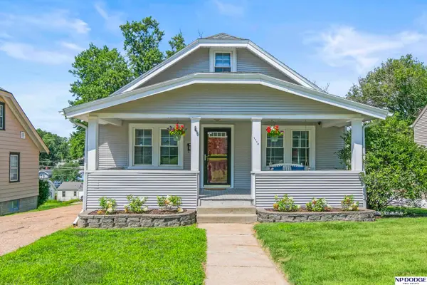 1114 S 54 Street, Omaha, NE 68106