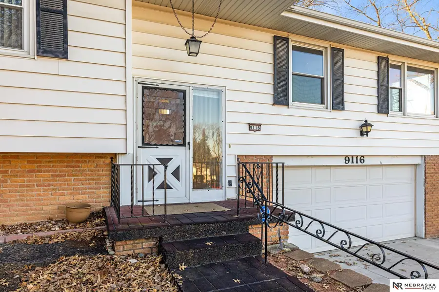 9116 S Circle, Omaha, NE 68127 - #3