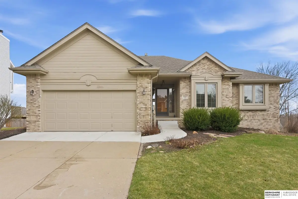 15117 Ohio Street, Omaha, NE 68116 - #1