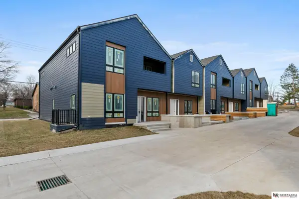 4230 S 46th Street #3, Lincoln, NE 68506