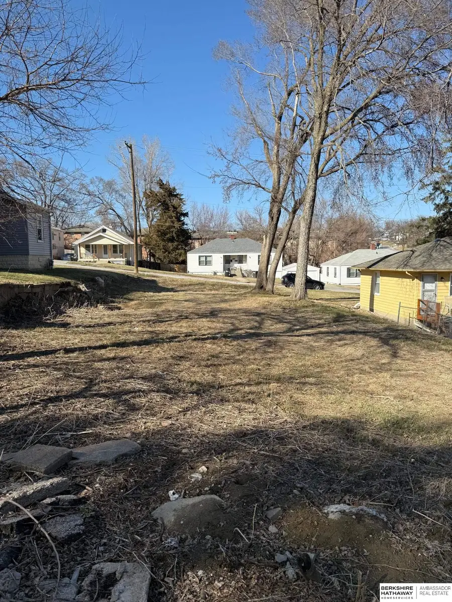 4719 Grant Street Circle, Omaha, NE 68104 - #3