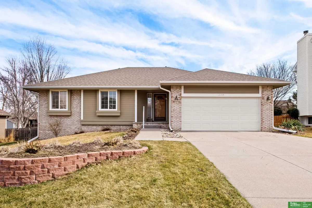 17139 L Street, Omaha, NE 68135 - #1