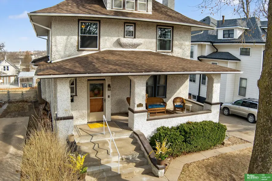 2327 Hanscom Boulevard, Omaha, NE 68105 - #2