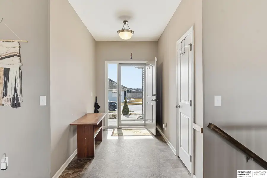 20908 Camden Avenue, Elkhorn, NE 68022 - #3