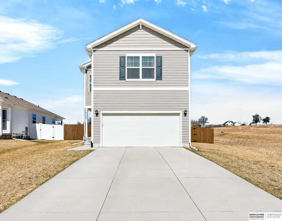 9438 Reynolds Street, Omaha, NE 68122 - #2