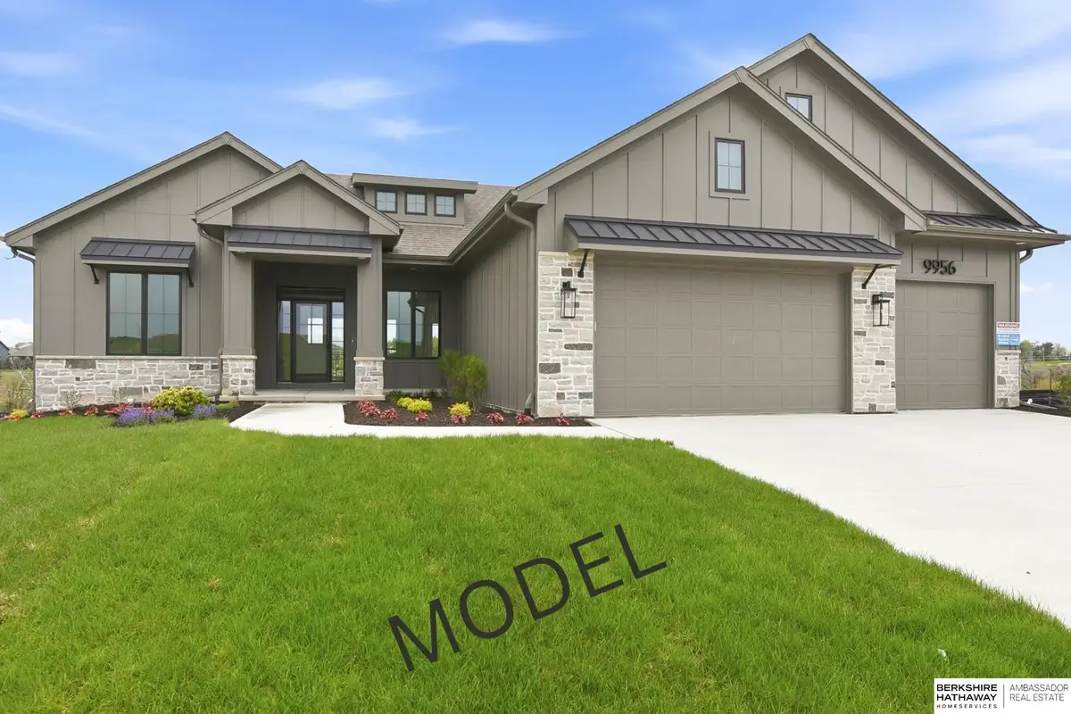 9956 S 118th Street, Papillion, NE 68046 - #1