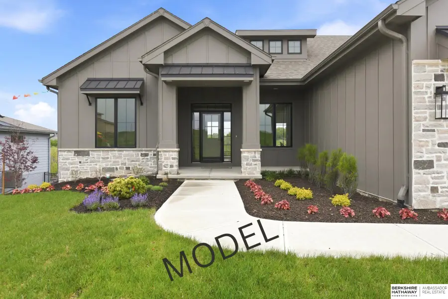 9956 S 118th Street, Papillion, NE 68046 - #2