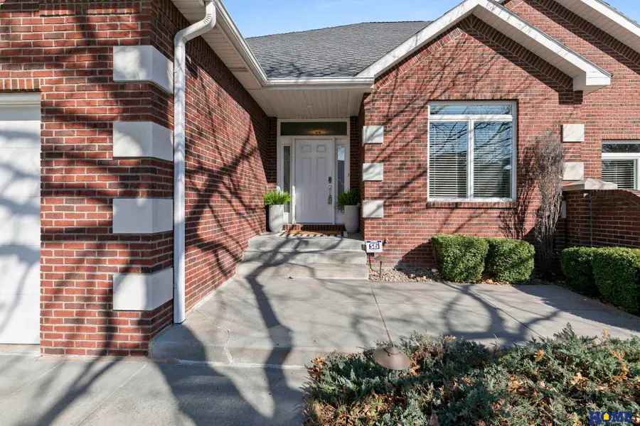6528 Lone Tree Drive, Lincoln, NE 68512 - #2