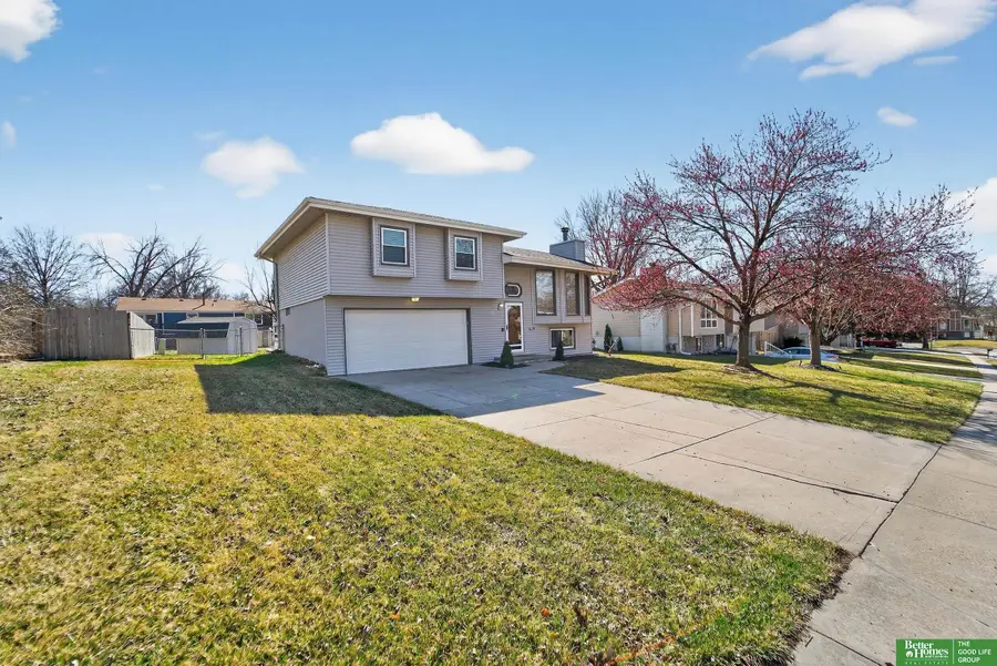 13521 Carpenter Street, Omaha, NE 68138 - #2