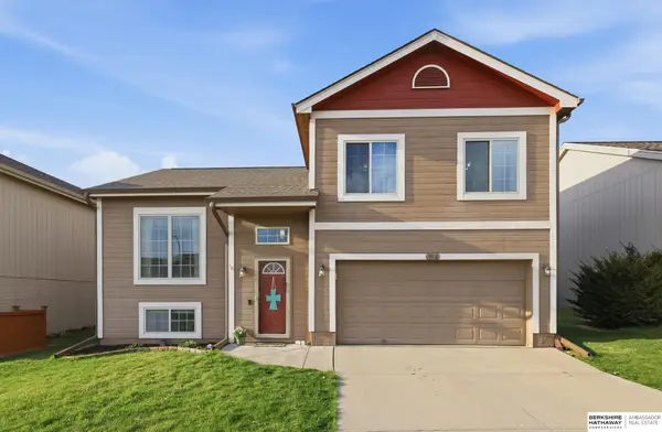 19516 Gail Avenue, Omaha, NE 68135