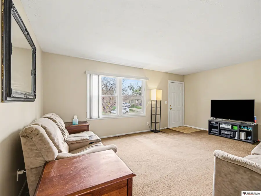 7104 South 71st Avenue, La Vista, NE 68128 - #2