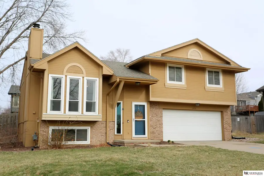 2412 Corn Drive, Papillion, NE 68046 - #2