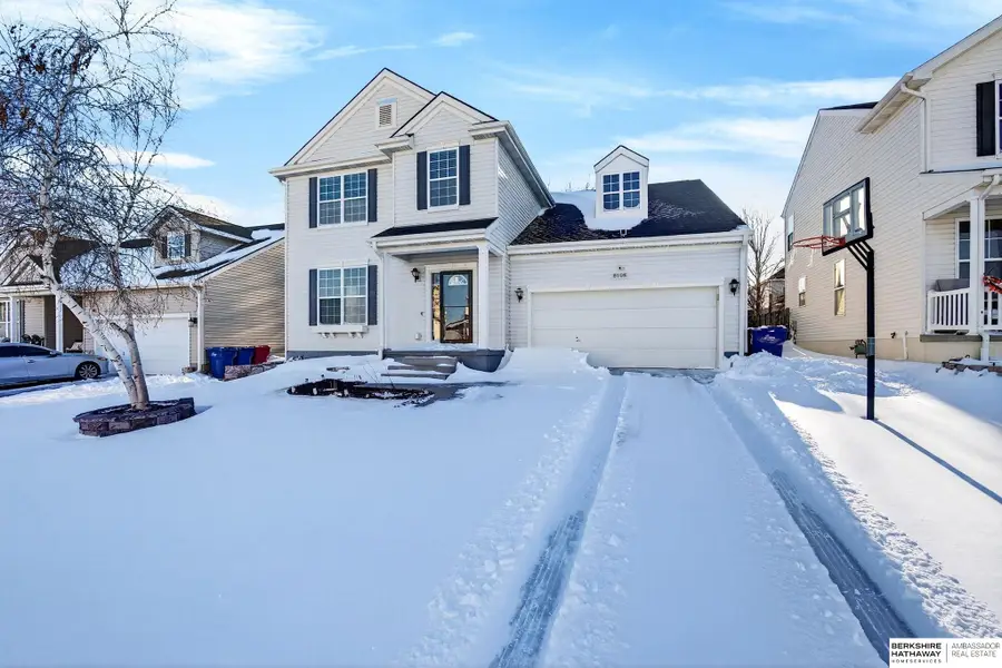 8108 N 149 Avenue, Bennington, NE 68007 - #2